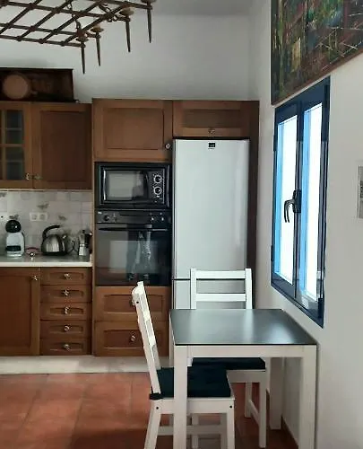 Casa Pescado A La Sombra De Un Drago * Arrecife (Lanzarote)